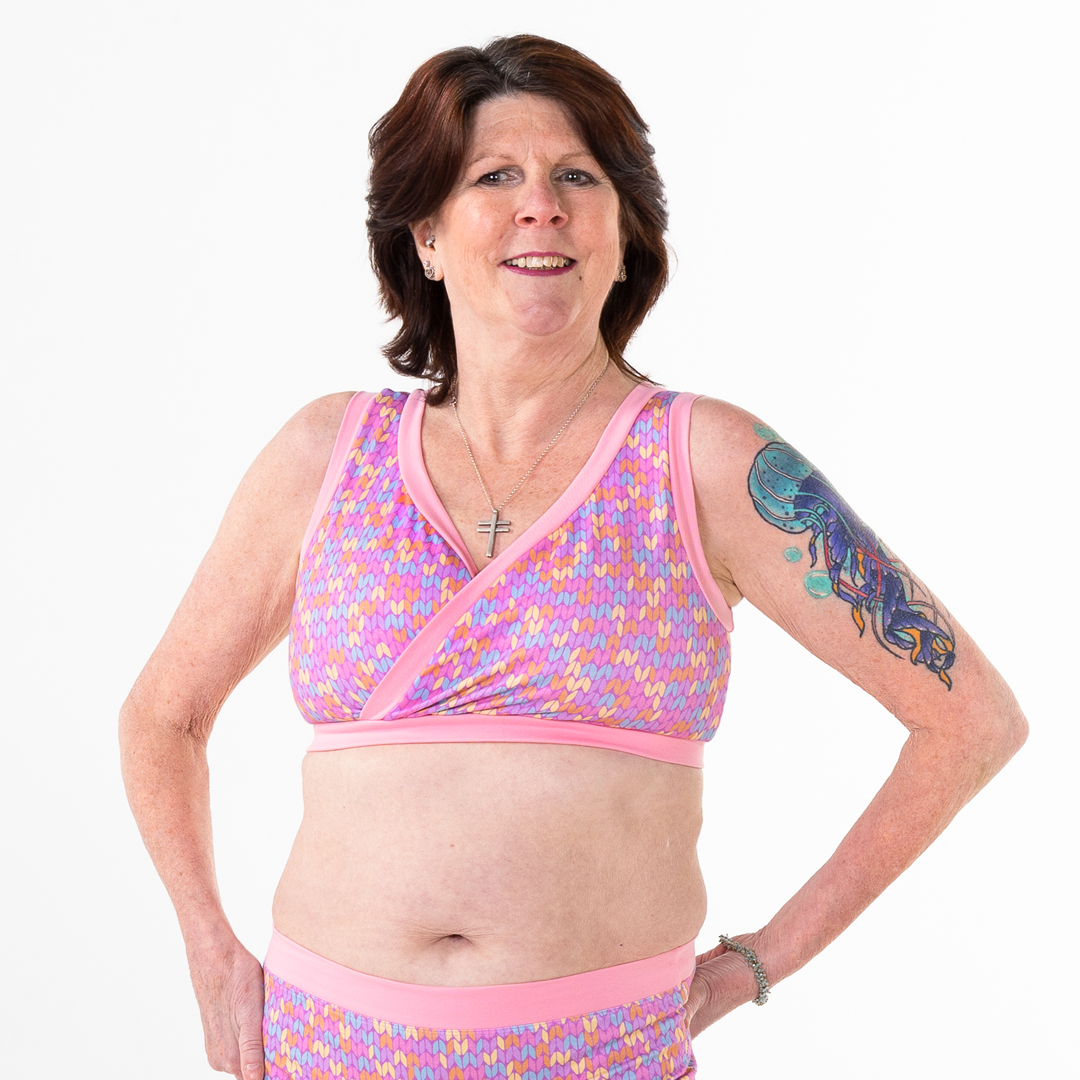 Anne is wearing a Candy Knit non wired bra