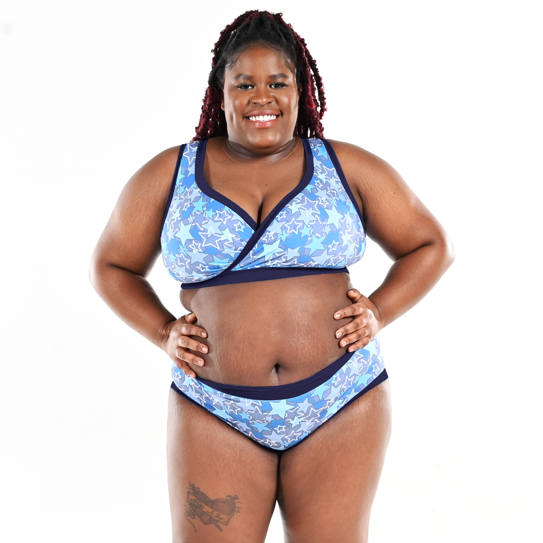 Kayla is wearing a Midnight stars non-wired bra and briefs
