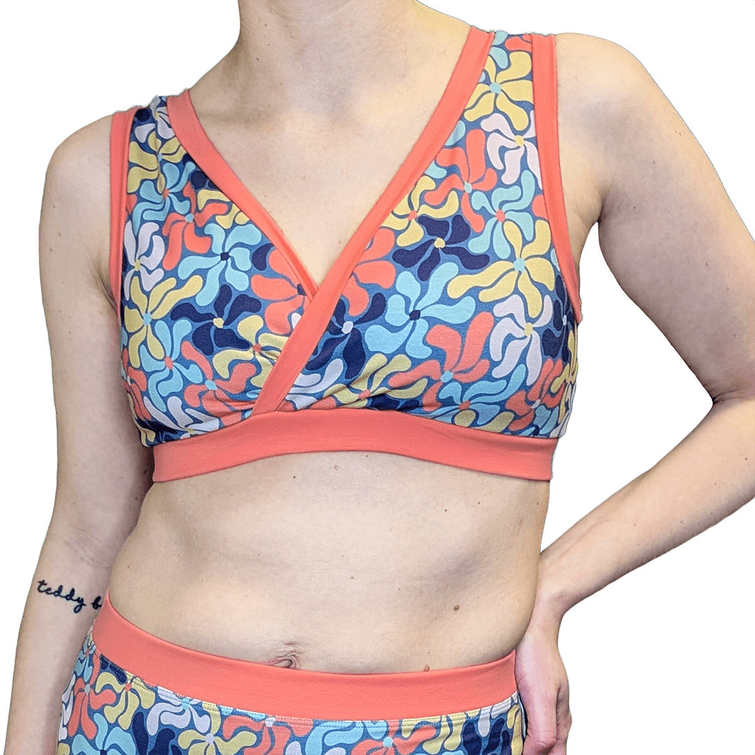 Close crop of Steph wearing a Wavy Flowers non-wired bra