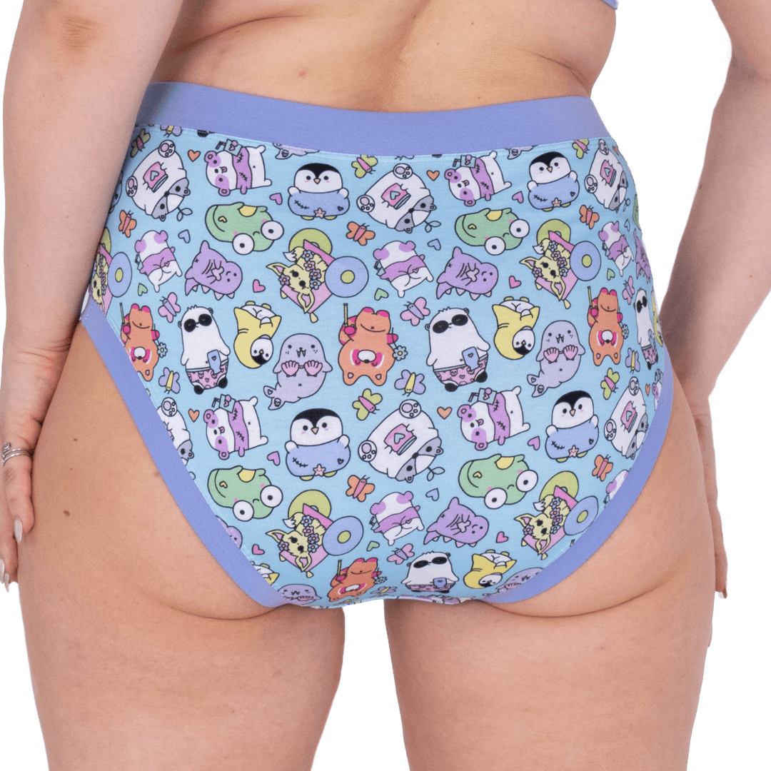 Cropped image of Ola wearing Sugar and Sloth cotton high rise briefs