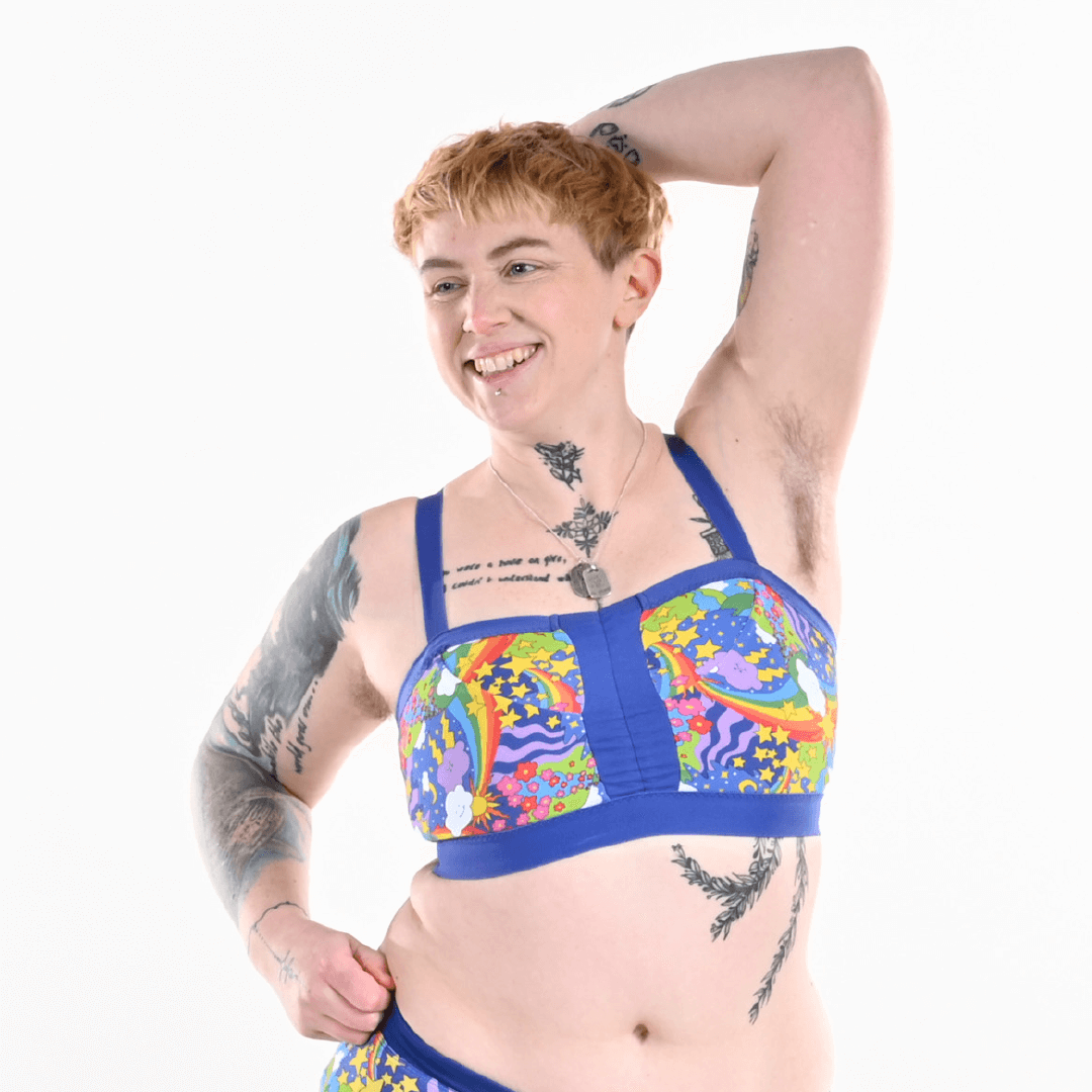 Eilidh is wearing a Retro Rainbows Flexi-Size bra