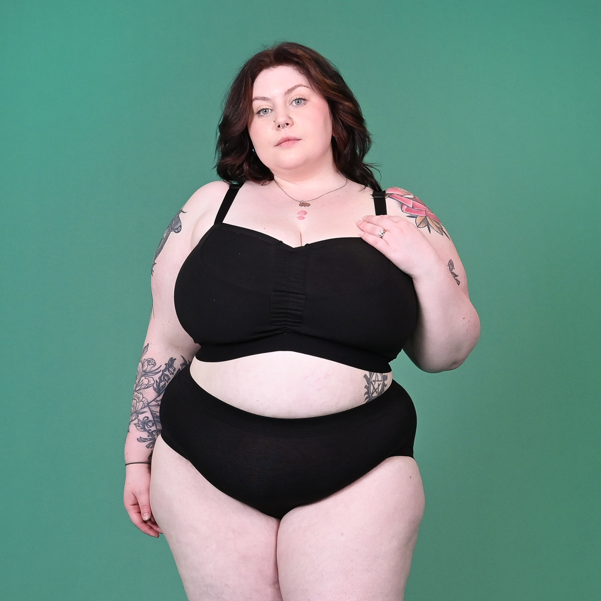 Molly is wearing a black wirefree bra and high rise briefs